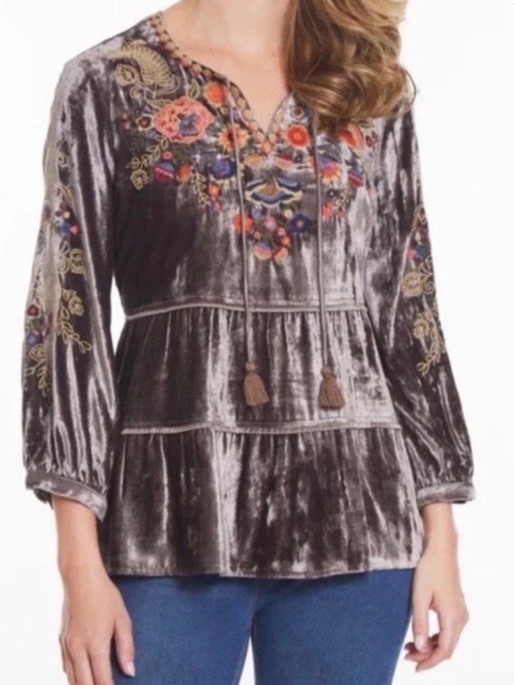 NWT John Mark Embroidered Tiered Floral Velvet Split V-Neck Tunic Top Size M